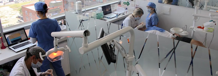 Clínica de implantes en Medellín - Oral Studio