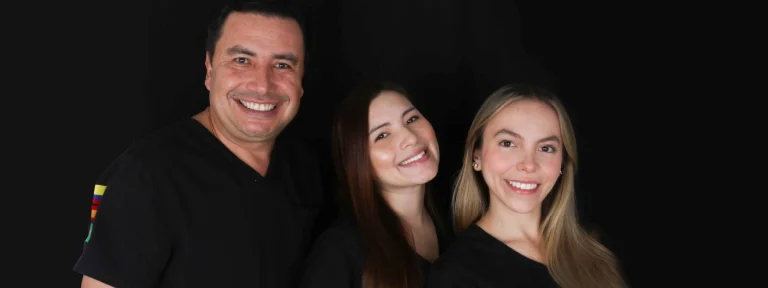 Oralstudio clínica de implantes dentales en Medellín